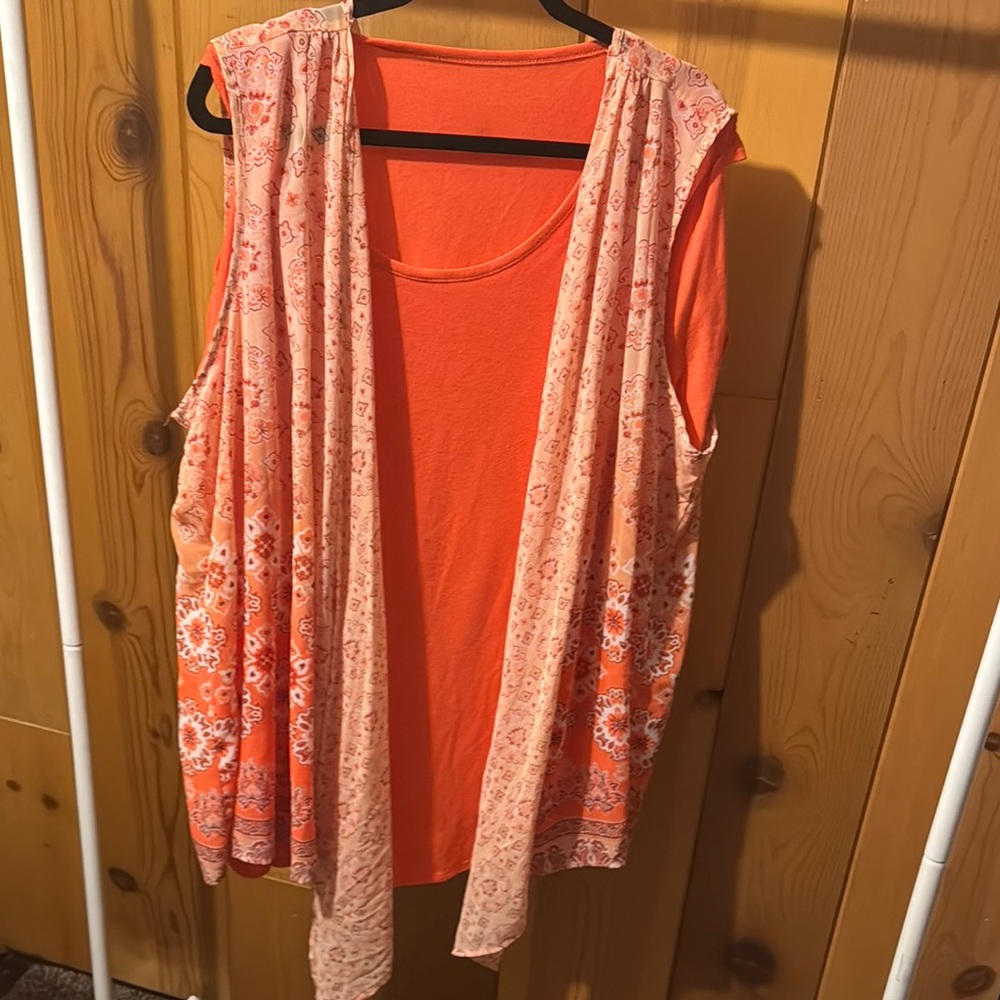 Terra & Sky Floral Sleeveless Top